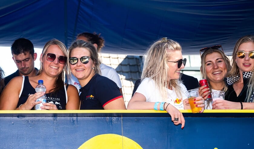 Optocht Feestweek Lexmond