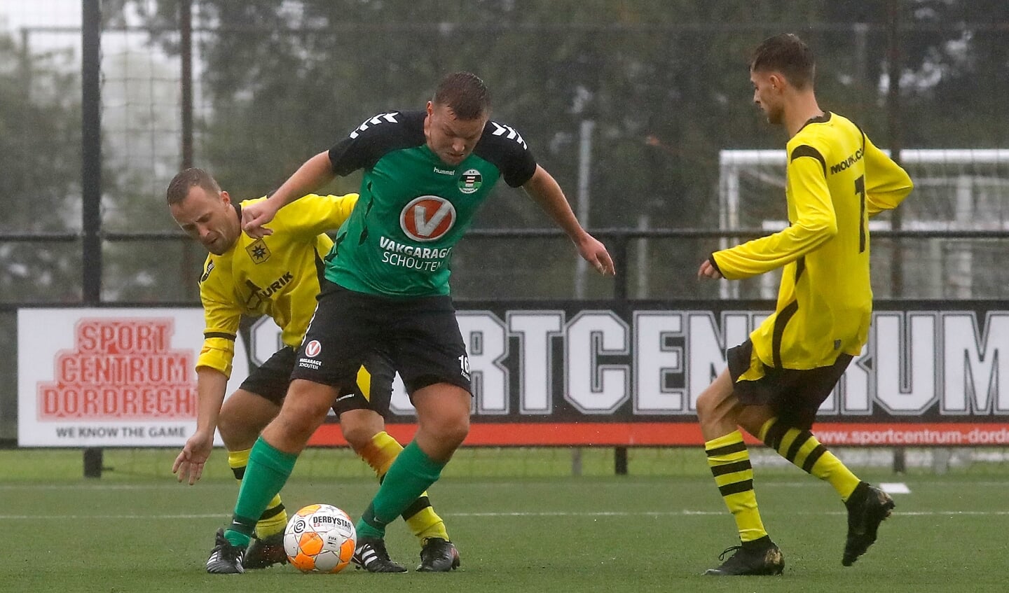 • SV Noordeloos - Groot Ammers (1-1).