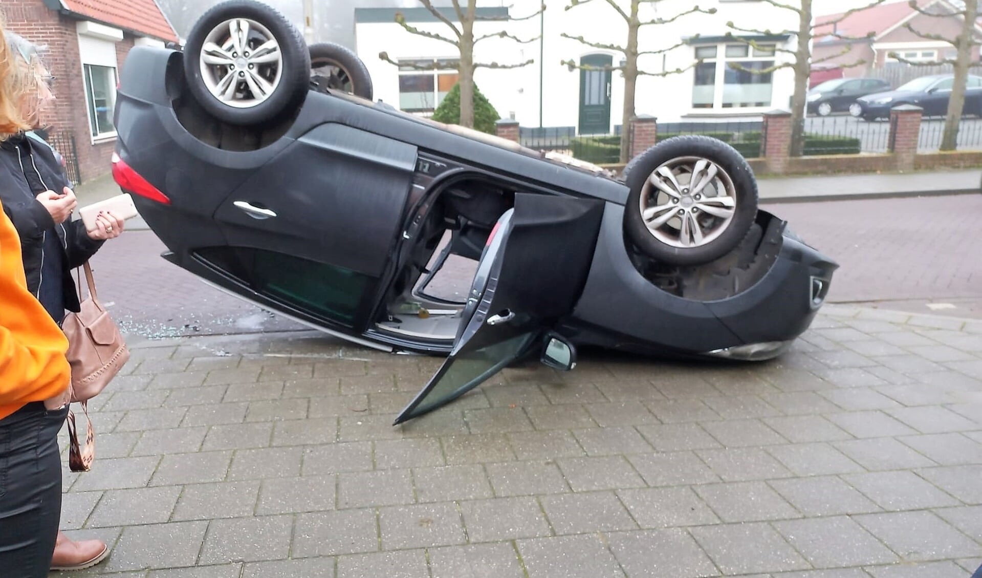 • Ongeval in de Willem de Zwijgerweg Geldermalsen. 
