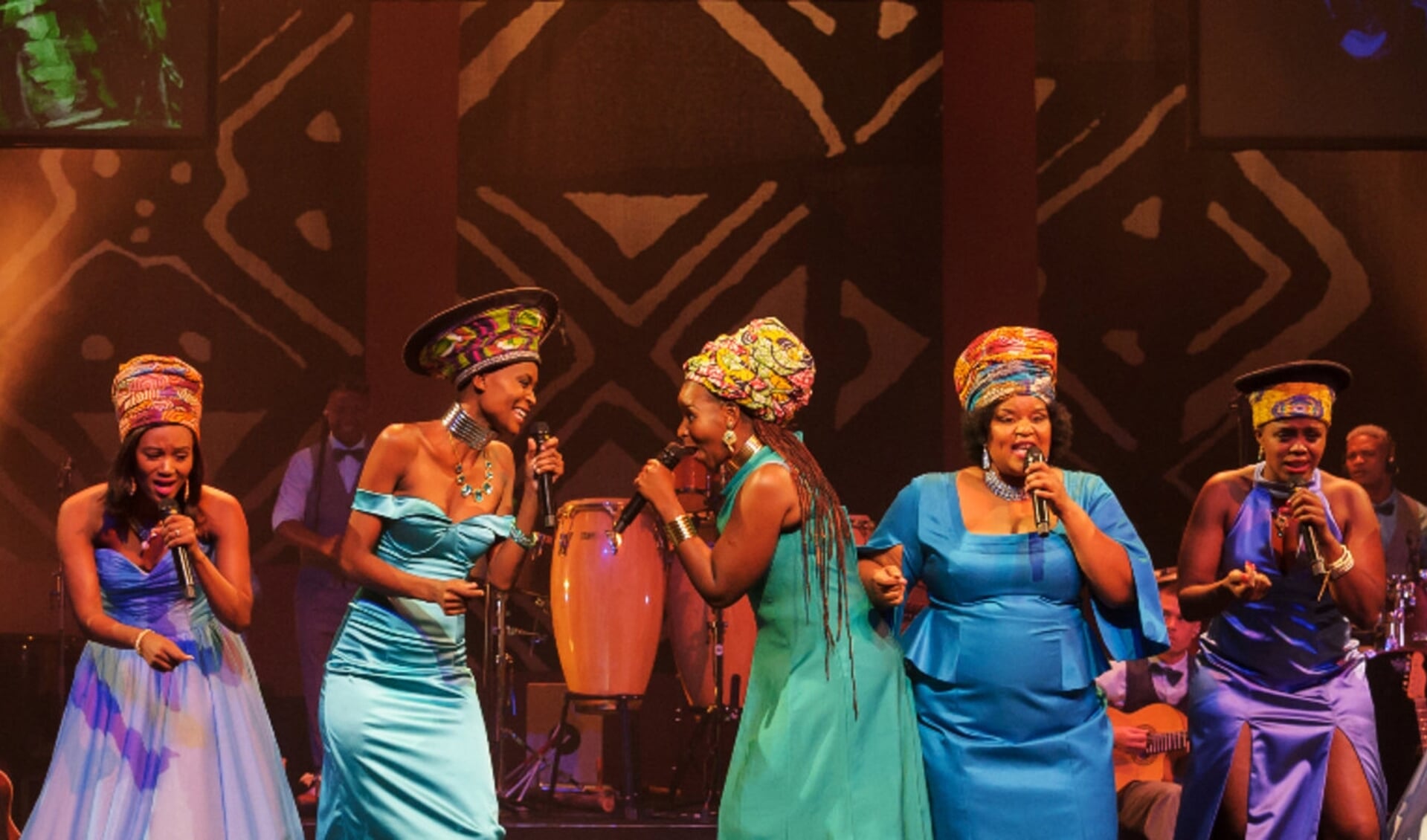 • African Mama’s met Graceland The Concert.