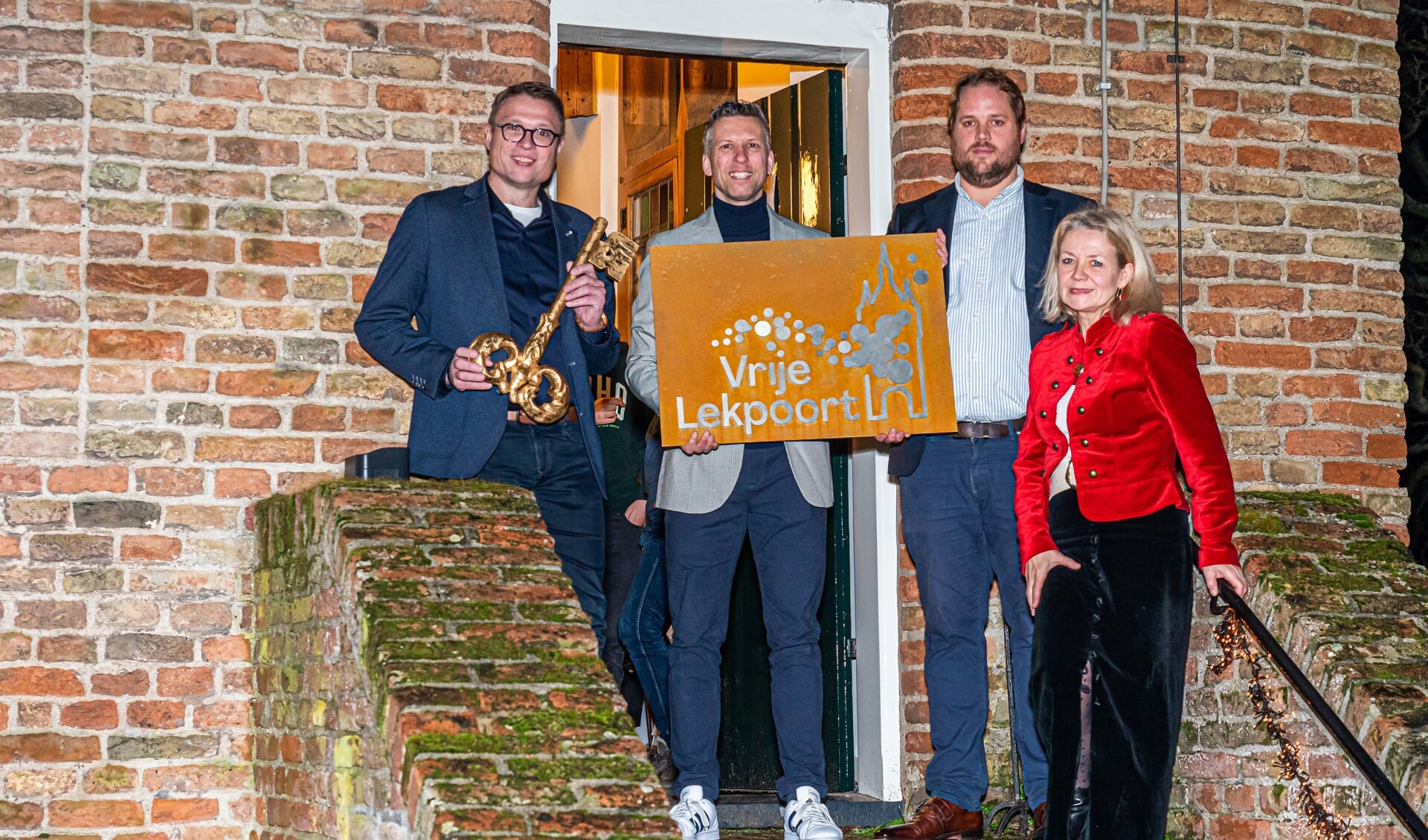 • Officiële opening Vrije Lekpoort.