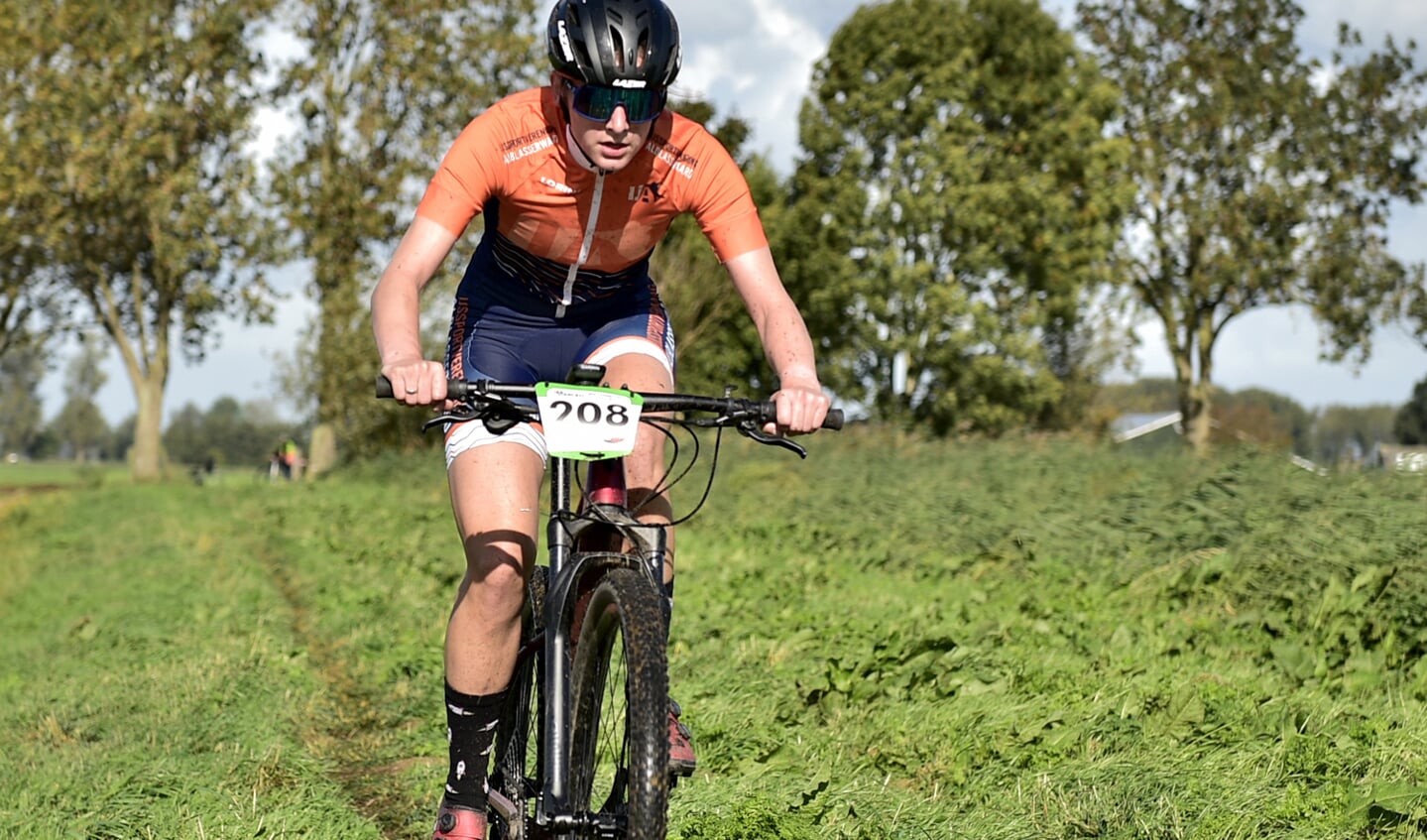 • Openingstijdrit wintercompetitie RC Jan van Arckel.