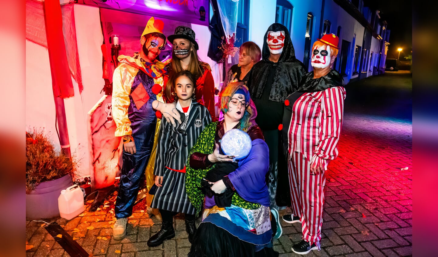 Spooktaculaire  halloween lichtjesroute in de binnenstad van Leerdam