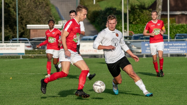 Geen winnaar bij derby tussen Everstein en HSSC'61; heetgebakerd einde met twee rode kaarten