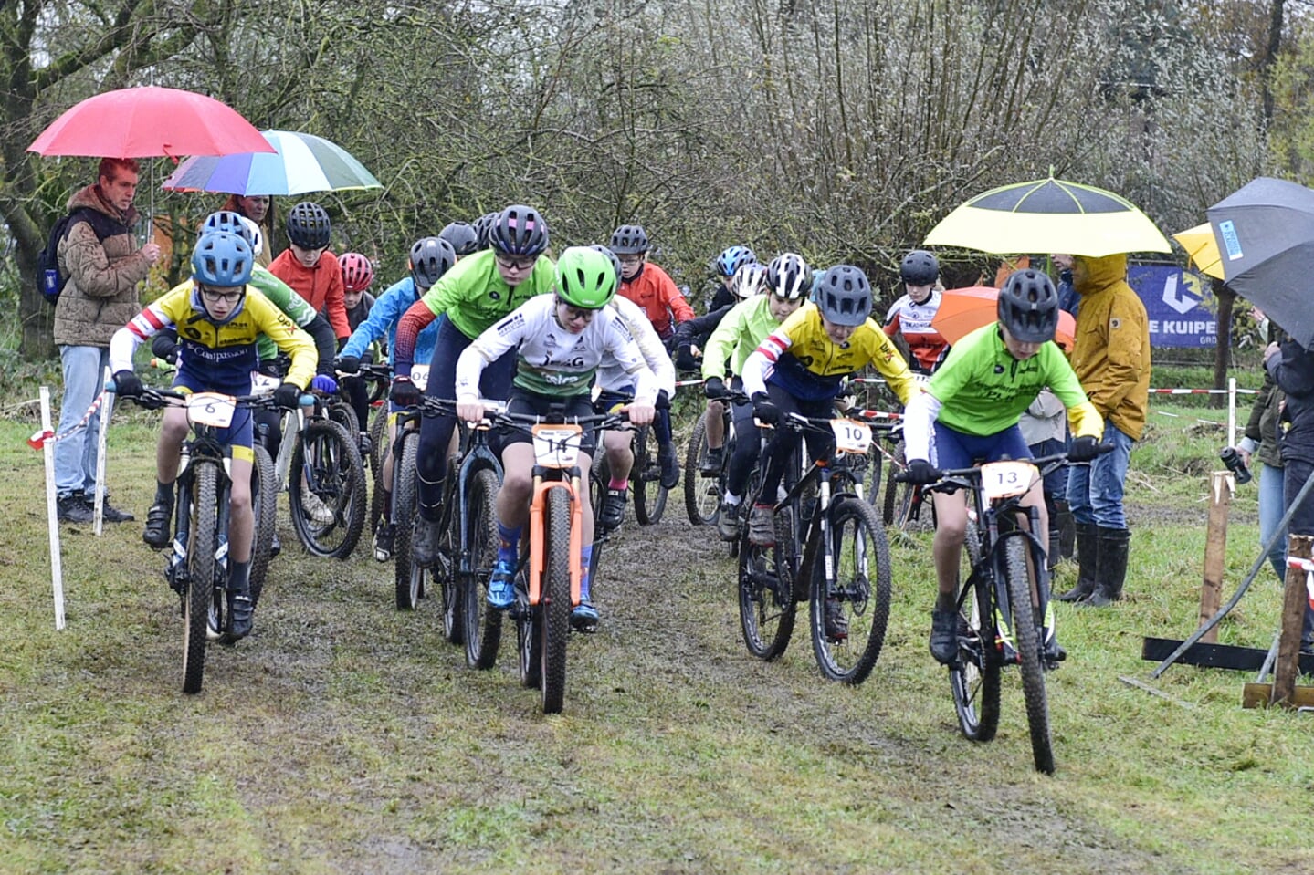 • Wintercompetitie in Giessen-Oudekerk.