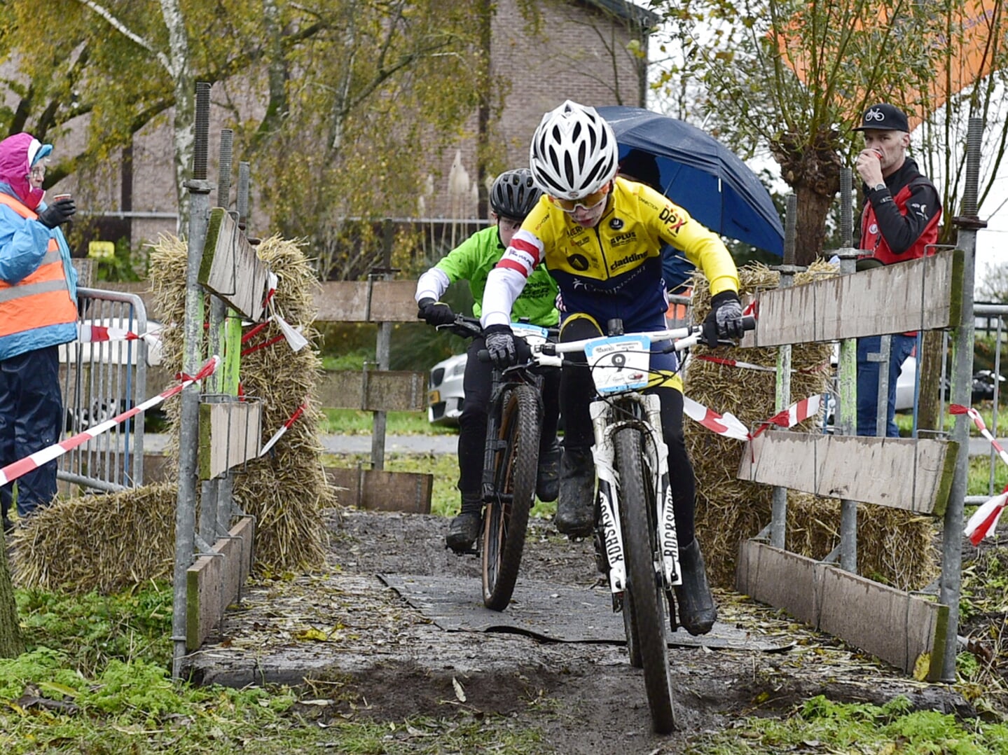 • Wintercompetitie in Giessen-Oudekerk.