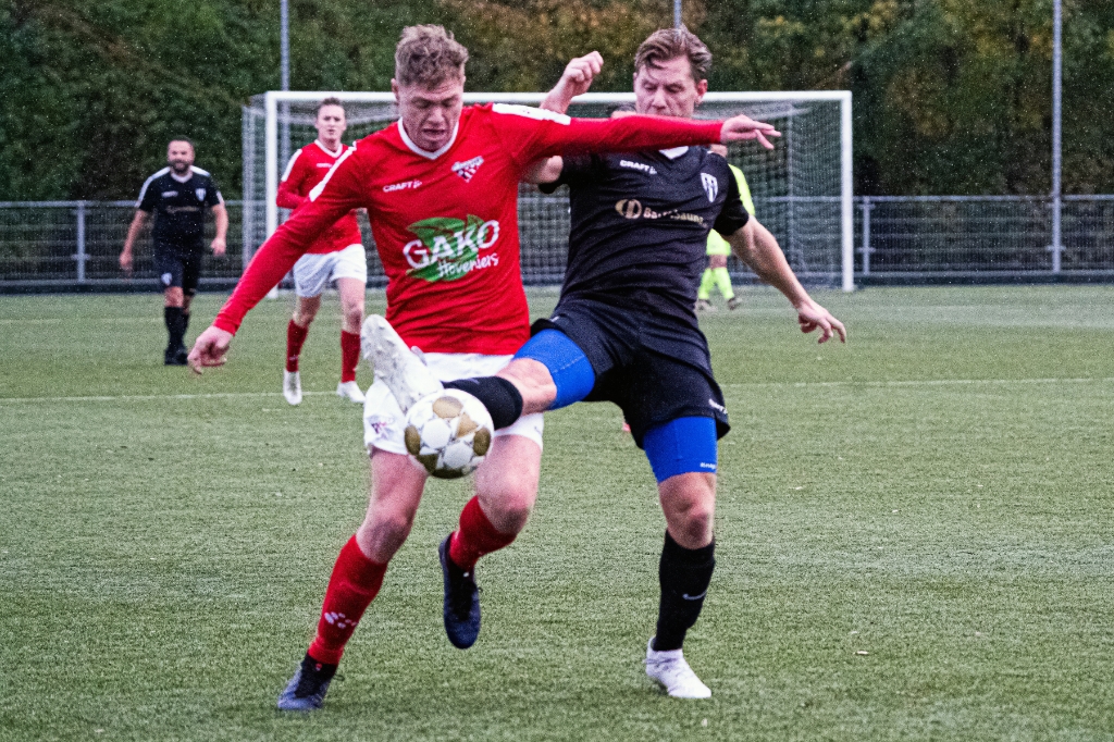 Everstein maakt indruk met klinkende overwinning op Asperen