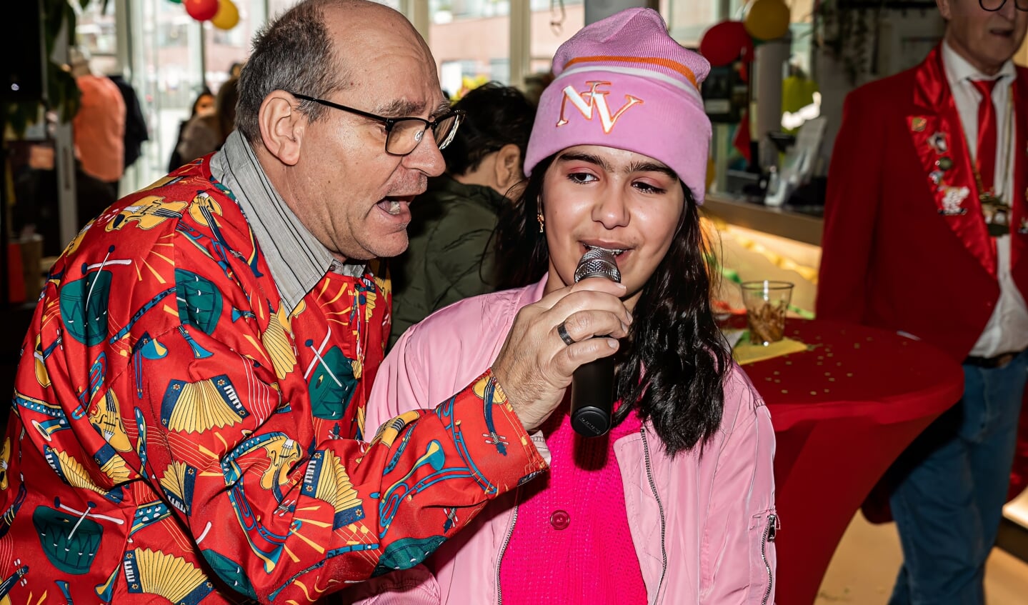 Familie Carnaval in Buurtplein Galecop