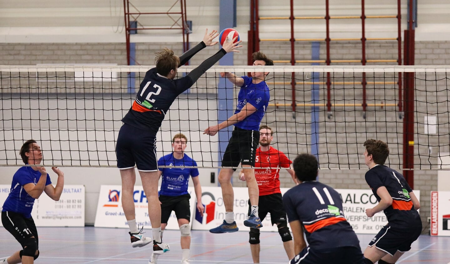 • VC WIK - Next Volley (1-3).