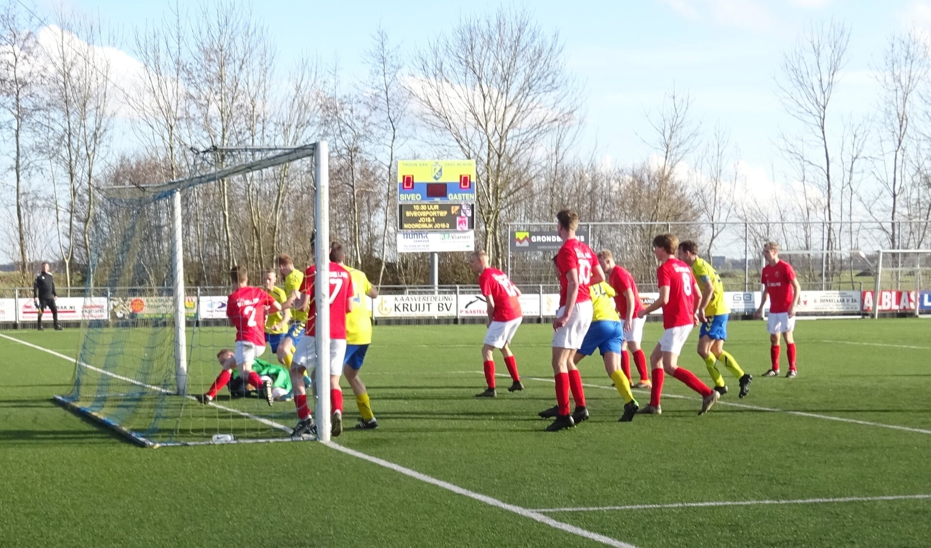 • Het bleef 0-0 bij de wedstrijd tussen Siveo en Cabauw. 