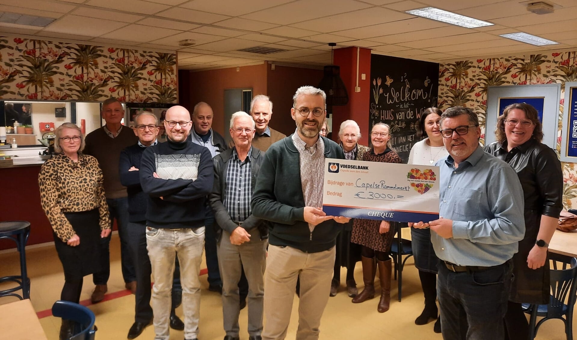 • Overhandiging van de cheque.