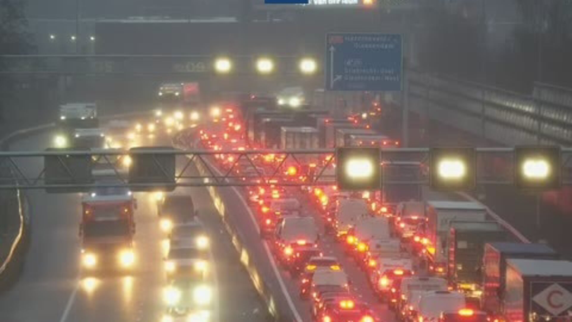 Ongeval Op A15 Bij Hardinxveld-Giessendam; Ruim Een Half Uur Vertraging ...