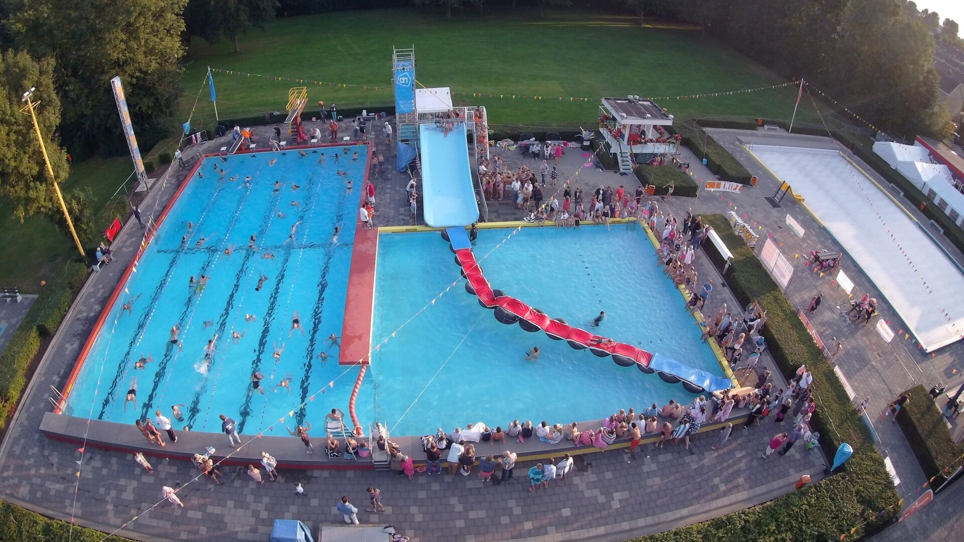 Watergames Voor Jongeren Uit Altena In Zwembad Werkina | Al Het Nieuws ...