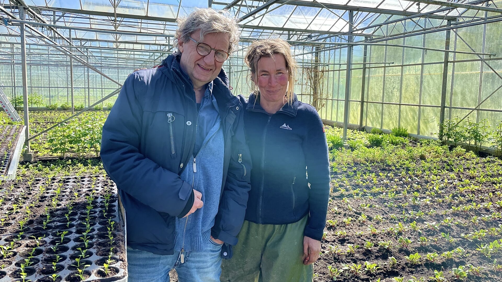 • Voorzitter van stichting Caetshage Jean Eigeman (links) en boerin Boudien (rechts).