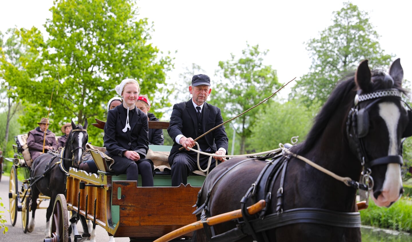 • Hemelvaartsrit Glijen en Rijen