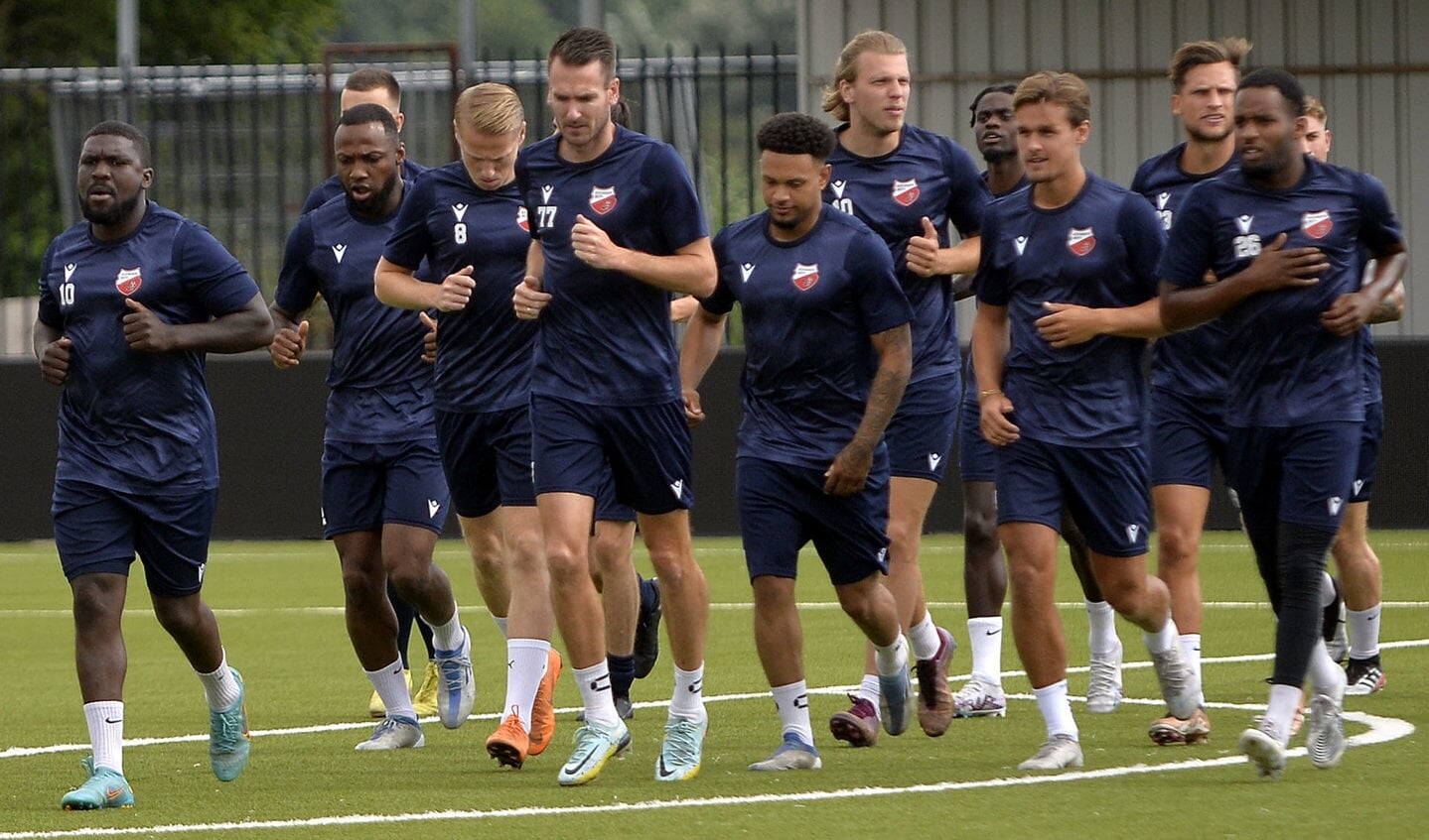 • Eerste training Kozakken Boys.
