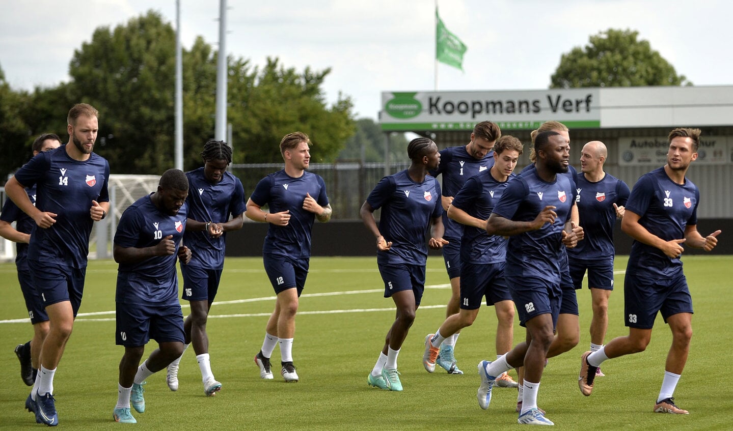 • Eerste training Kozakken Boys.