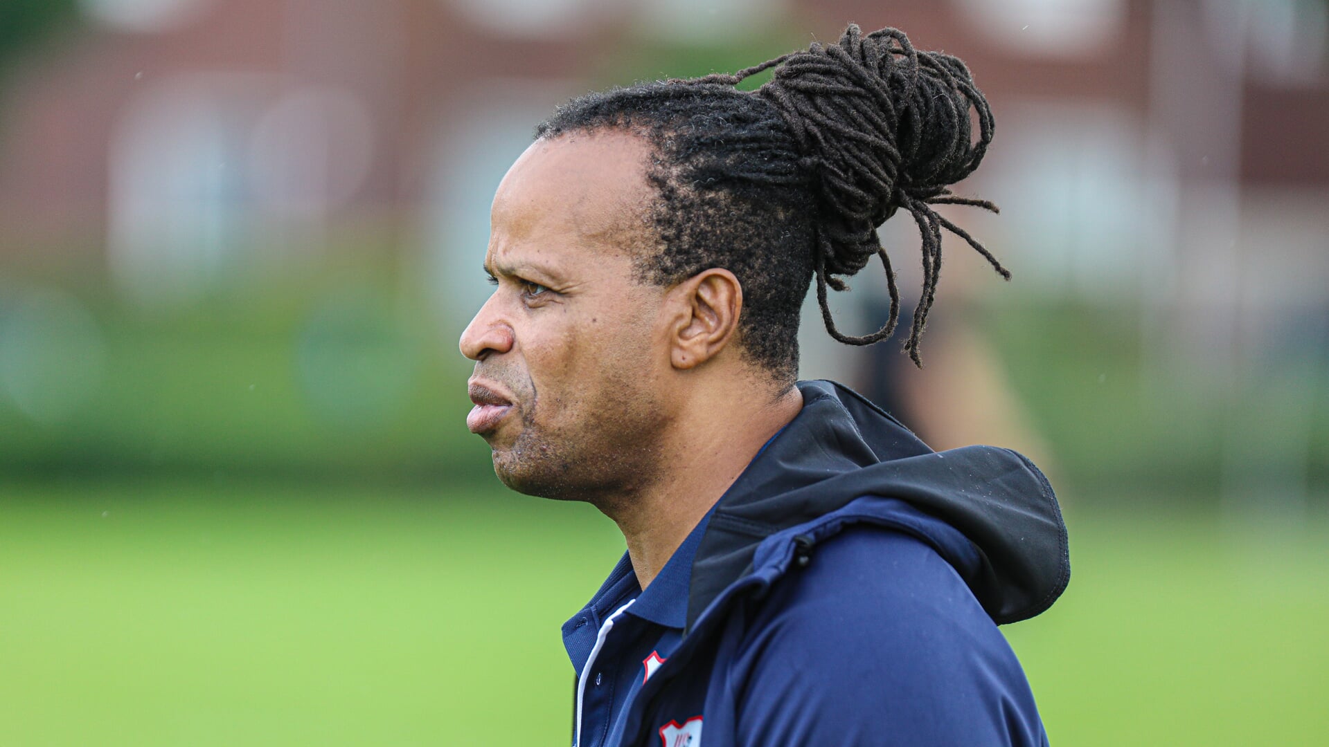 • SVW-trainer Roël Liefden.