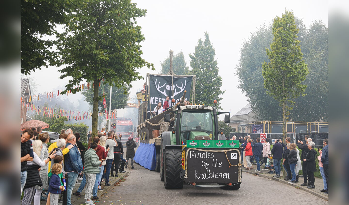 • Allegorische optocht Ameide Lichtstad 2023.