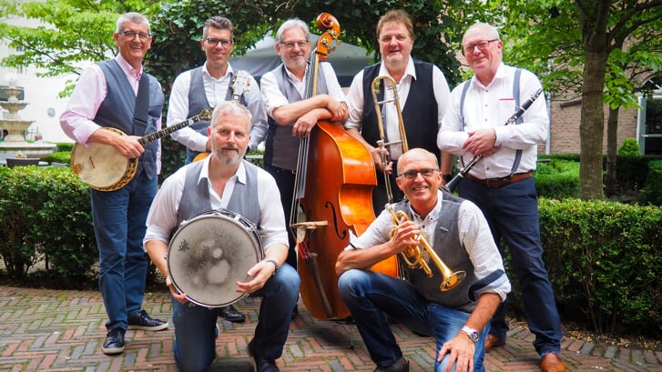 • De Down South Jazzband zorgt op zondag 10 maart in De Prinsenhof voor een swingende middag.