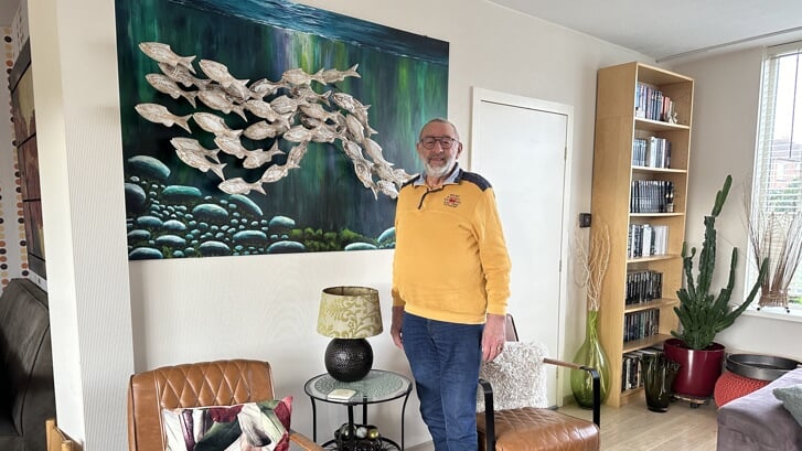• In het huis van Wim van Dijk is één van zijn grootste hobby's terug te zien: vissen. 