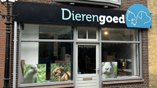 Dierenwinkel 'Dierengoed' opent de deur in Lekkerkerk
