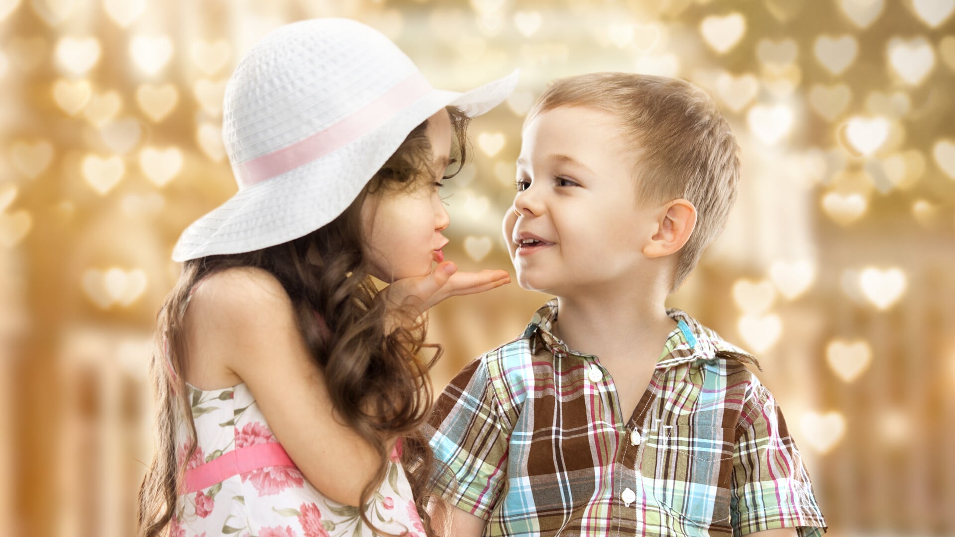 • Bij de jongste kinderen gaat het tijdens de Week van de Lentekriebels over verliefdheid.
