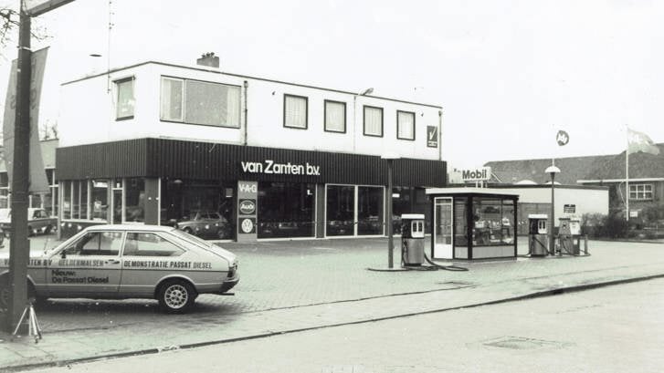 • De nieuwe Golf kon je kopen bij autobedrijf van Zanten in Geldermalsen. 