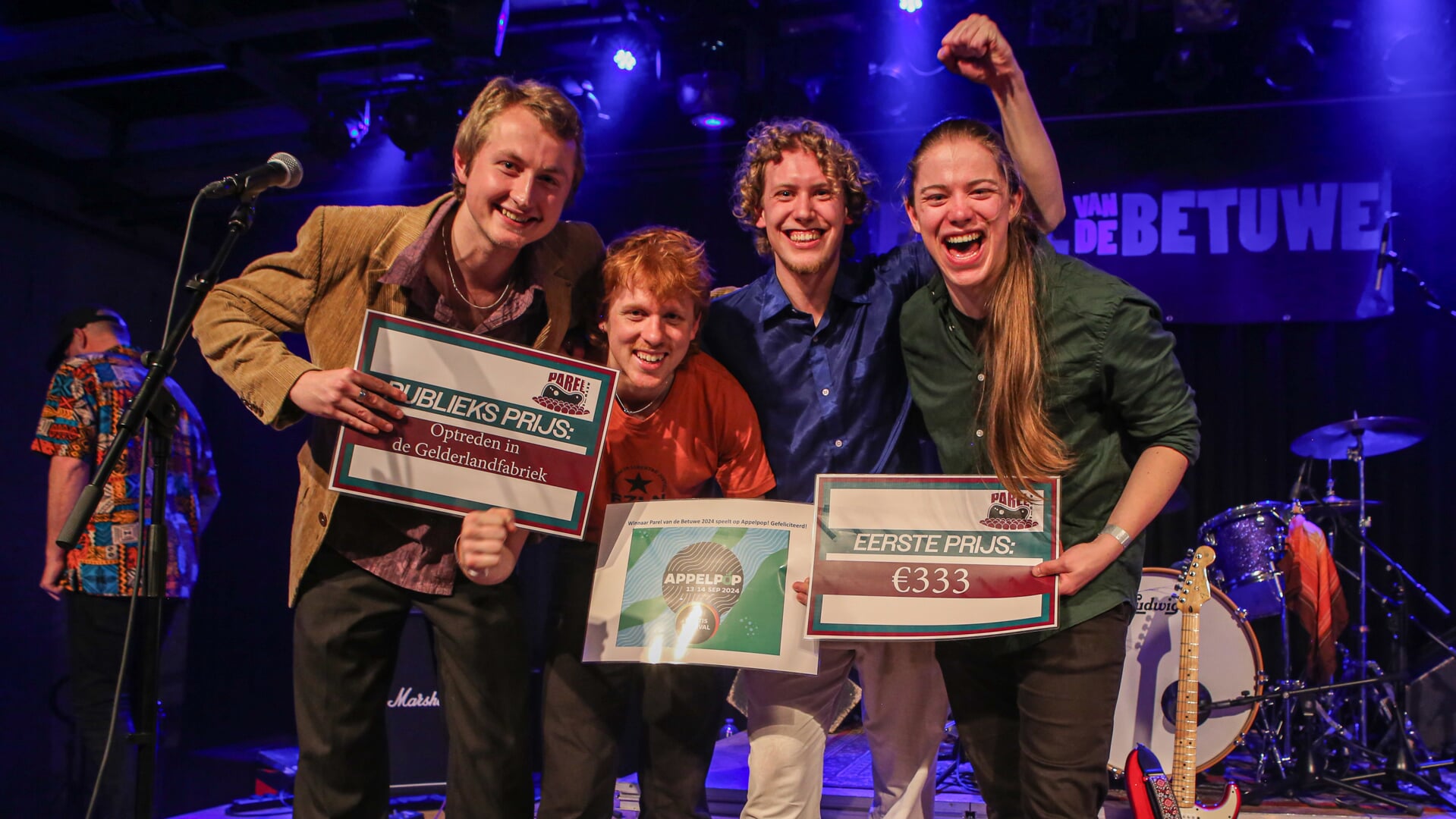 • De Nijmeegse band De Gang van Zaken, de kersverse winnaar van de Parel van de Betuwe, speelt ook op Appelpop. 