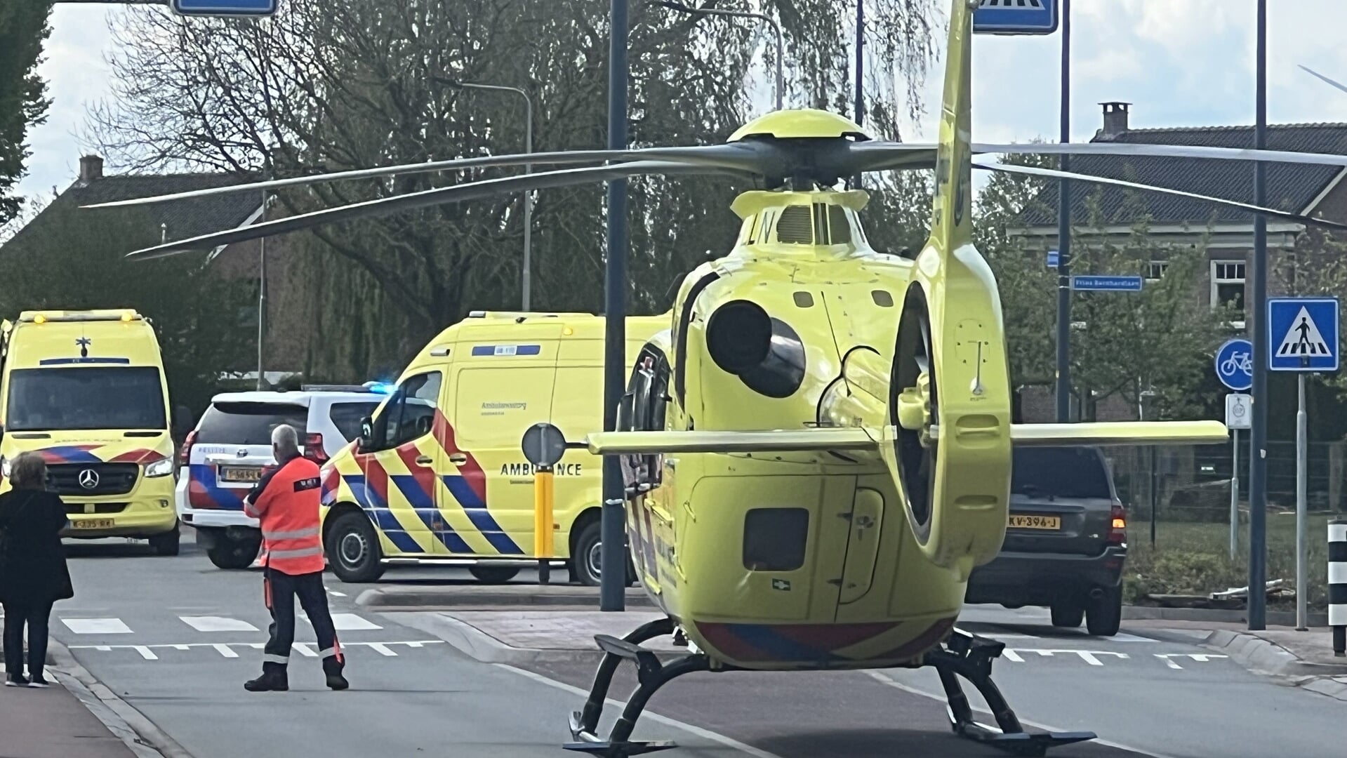 • Traumahelikopter in Geldermalsen.
