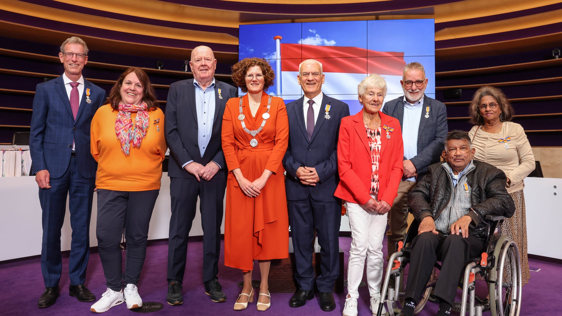 • V.l.n.r.: Steven Nieberg, Jolanda Romijn, Jan Koot, Marijke van Beukering, Yousry El Kashif, Joke van Oort, Jaap van Zoest, Abdoel Sahied Jafar en Haliman Jafar-Khodabaks.