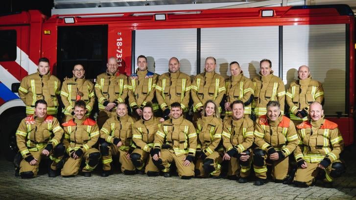 • Het brandweerteam van Groot-Ammers.