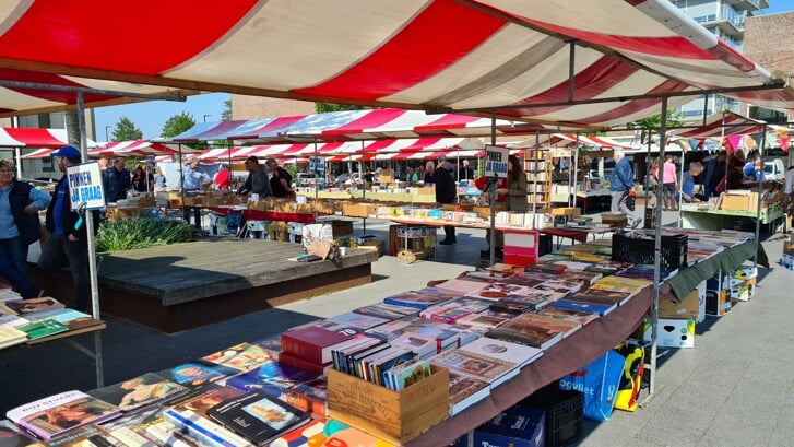 • Op de boeken- en platenmarkt in Krimpen aan den IJssel is er genoeg keus.