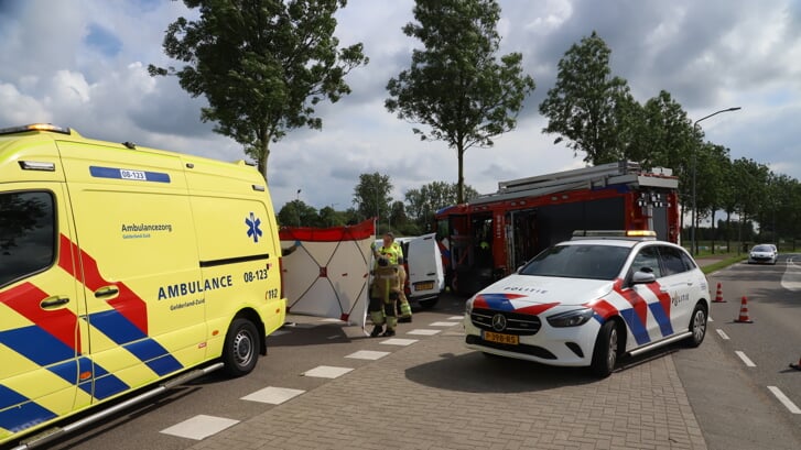 • Het ongeluk gebeurde bij de fietscrossbaan aan de Schaarsdijkweg in Tiel.