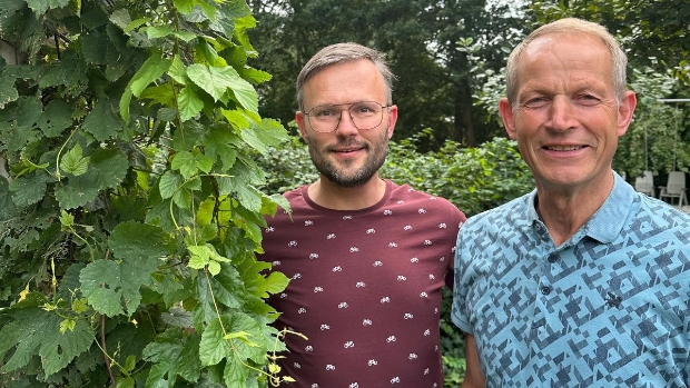 Hooibrouwers presenteren nieuw alcoholarm biertje op Jaarmarkt Noordeloos