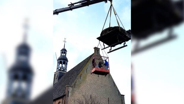 Zomerverblijf ooievaars in Ottoland weer bewoonbaar