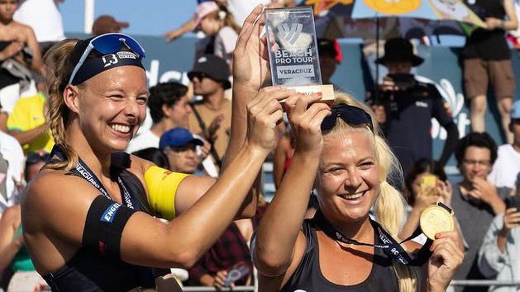 Katja Stam en Raïsa Schoon.