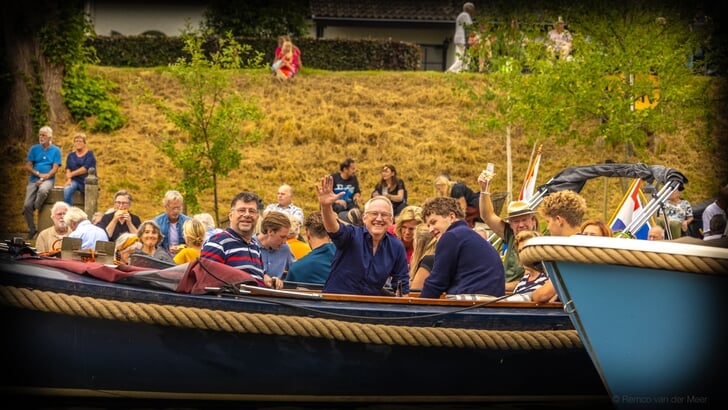 Bij het Lingegrachtconcert op de Linge.