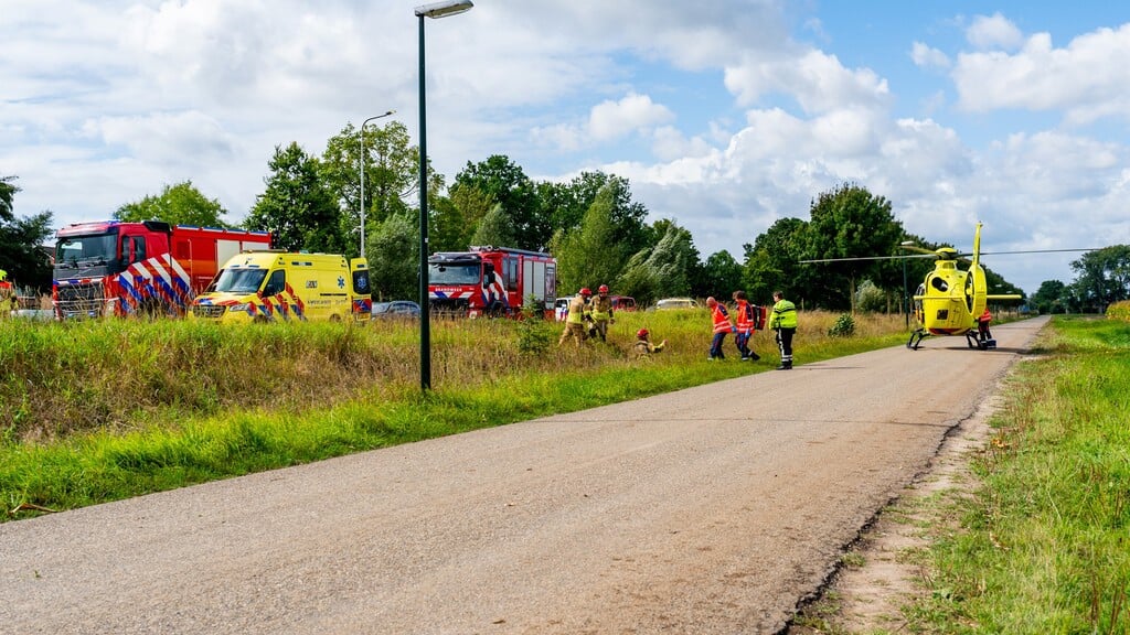 Bij het ongeval raakte een vrouw zwaargewond.