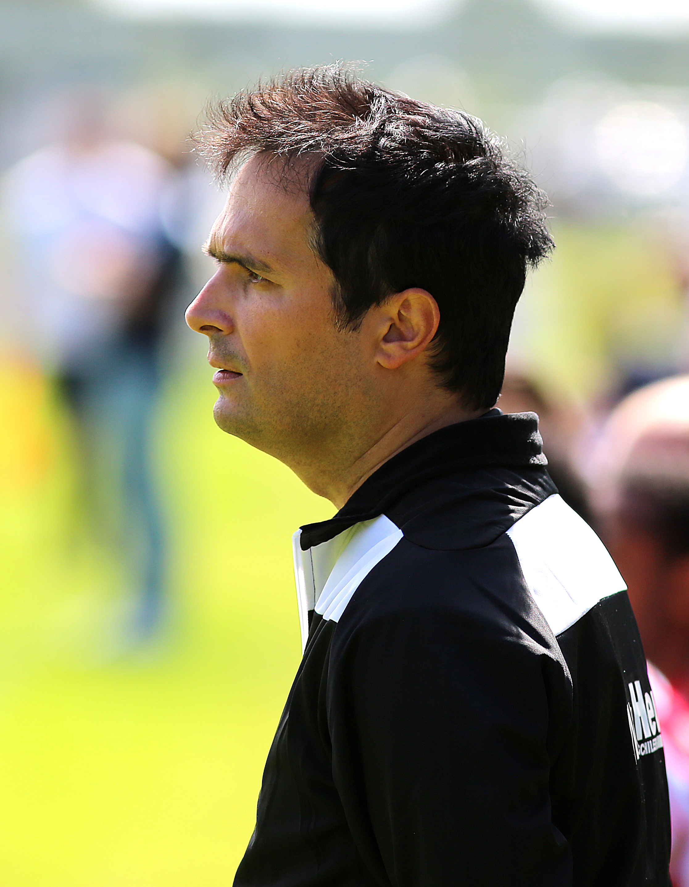 SVW-trainer Lotto boos over 'spelerspasaffaire'