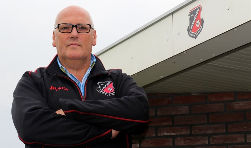 Ron Laros blijft bij ASH