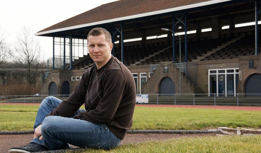 Raymond Sponselee ook volgend seizoen trainer van Lekvogels