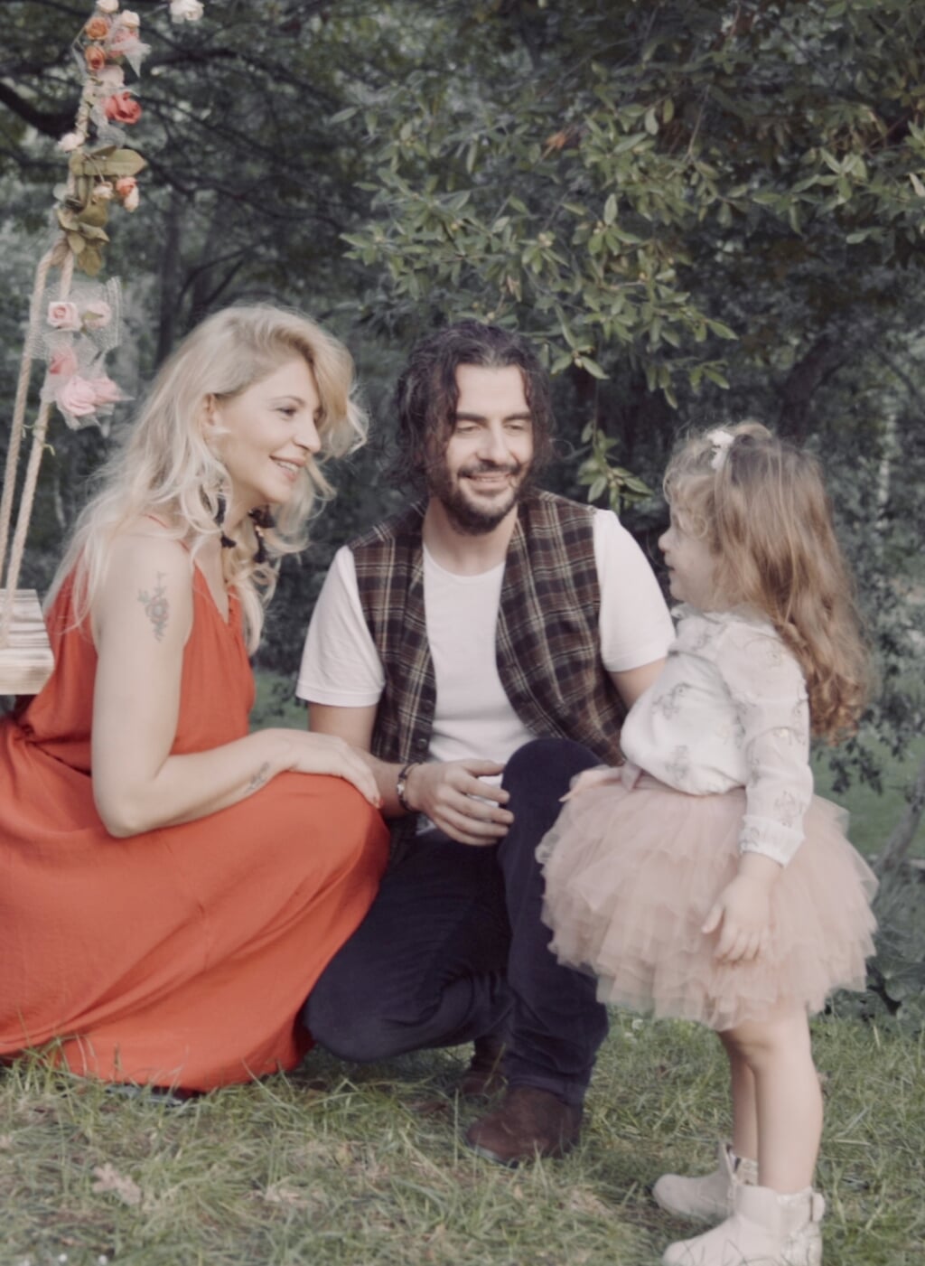 • Kaan, zijn vrouw Alev en dochter Lisa.