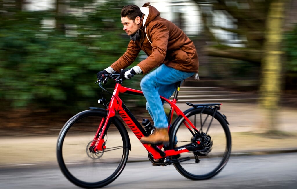 • 'Elektrisch fietsen is cool geworden'.
