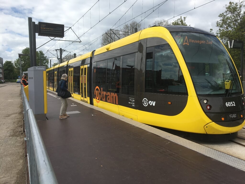 Tijdelijke tramhalte Nieuwegein centrum.