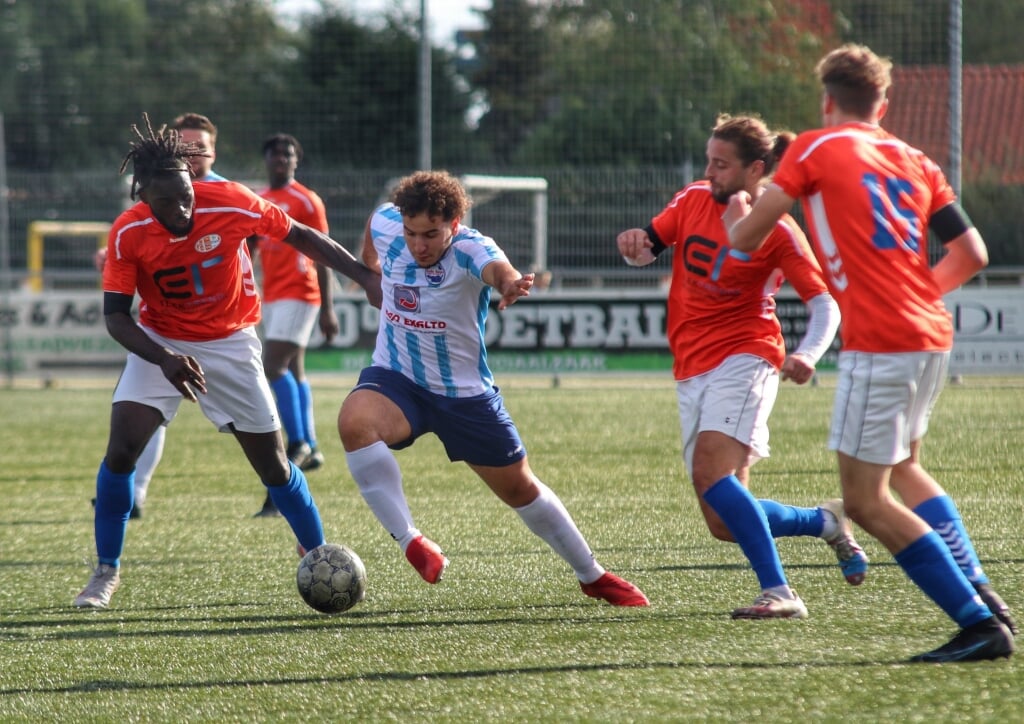 • Altena - Roda Boys (0-0).