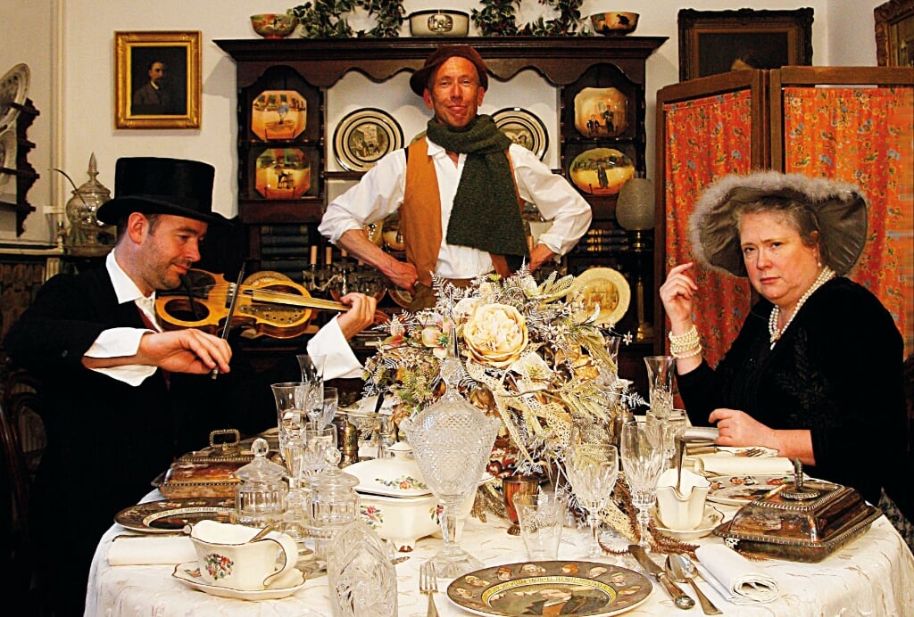 Aan tafel met Charles Dickens.