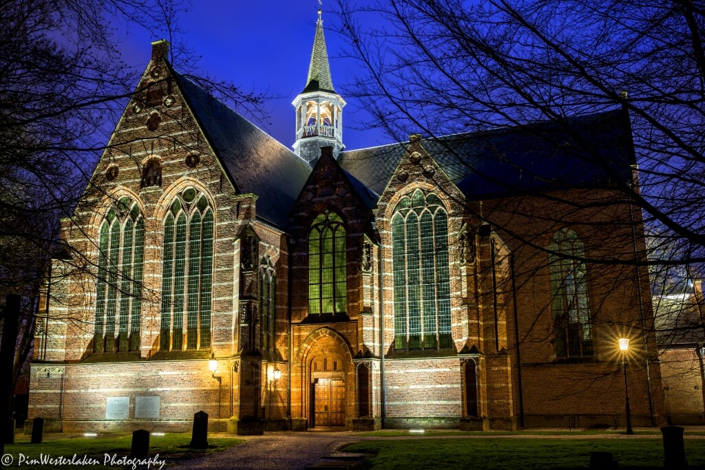 • De Catharijnekerk in Heusden.