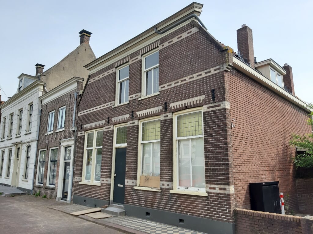 • De woning aan de Voorstraat. 