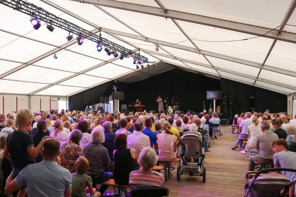 Ruim 300 bezoekers bezochten de tentdienst in Herwijnen. 